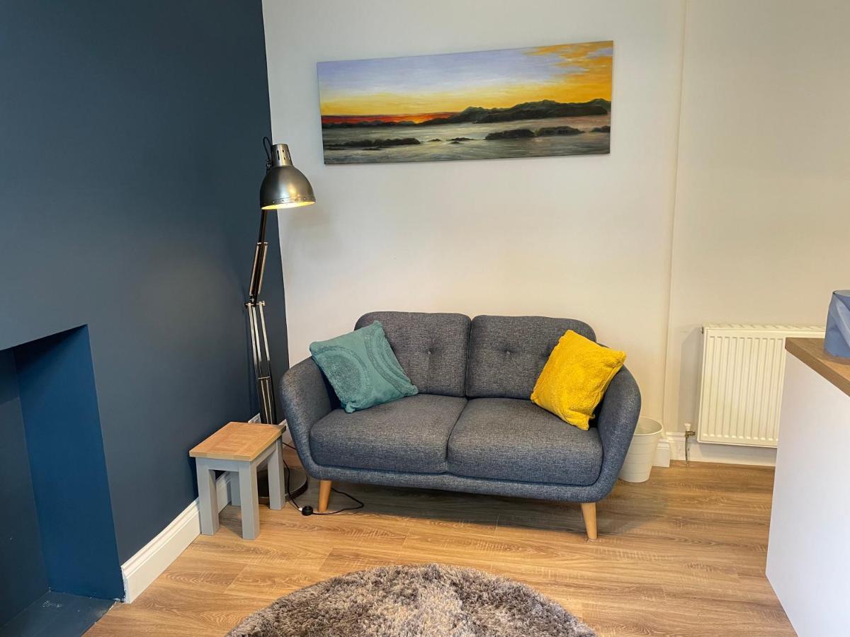 Apartment Number 79, Cosy 1 Bedroom, Ground Floor Pet Friendly, Garden